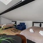 Close-ga- Cozy - Marcinkowskiego Varsovia