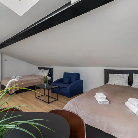 Close-ga- Cozy - Marcinkowskiego Warsaw