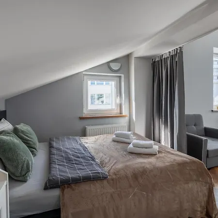 Close-ga- Cozy - Marcinkowskiego * ורשה